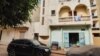 Scène de rue à Dakar, le 1er février 2020. (VOA/Seydina Aba Gueye)