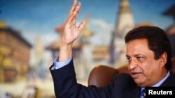 រូបថតឯកសារ៖ មហាសេដ្ឋី Binod Chaudhary នៅ​ក្នុង​បទសម្ភាសន៍​ជាមួយ​ទីភ្នាក់ងារ​ Reuters កាលពីឆ្នាំ​២០១៣។