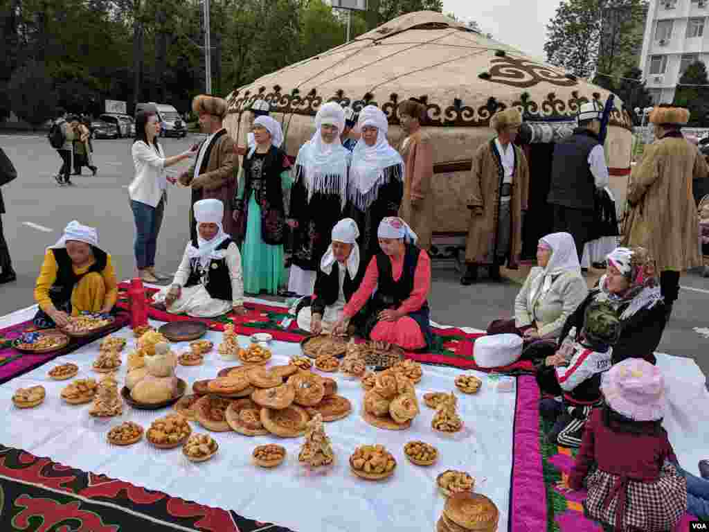 Qirg’izistonning O’sh shahrida 20-21-aprel kunlari “O’sh - Turk dunyosining madaniy poytaxti” nomli xalqaro festival bo’lib o’tdi.