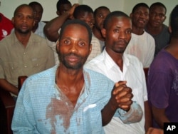 Manifestantes de Luanda recorrem das penas de prisão