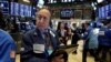 Stocks Rally as Fed Eases Rate Worry, Tech Climbs