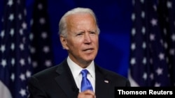 Mantan wakil presiden AS, Joe Biden, saat menerima nominasi sebagai calon presiden dari Partai Demokrat. 