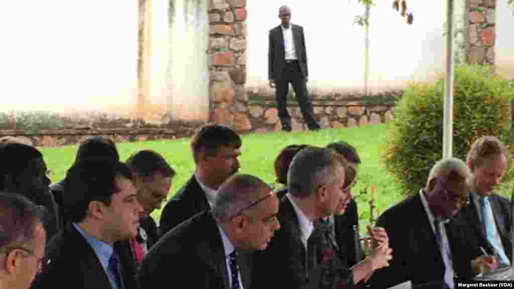 Members of the United Nations Security Council meet with Burundi's first Vice President Gaston Sindimwo in Bujumbura, Jan. 22, 2016.