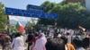 Thousands Begin 'Freedom March' in Pakistan-Held Kashmir Toward Disputed Border With India