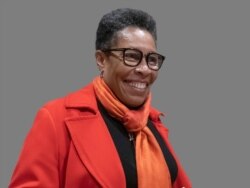 ARCHIVO - Primer plano de la legisladora Marcia Fudge, demócrata por el estado de Ohio.