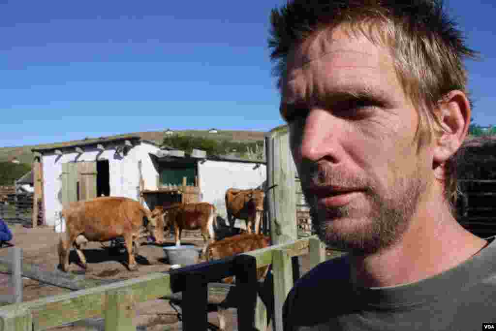Alex’s husband, Michael, an accomplished farmer, helps her to run Ikhaya Loxolo (VOA/Taylor)