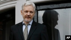 Pendiri WikiLeaks Julian Assange, sudah lima tahun tinggal di kedutaan Ekuador di London, Inggris (foto: ilustrasi). 