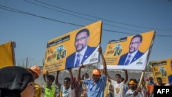 Wafuasi wa wagombea wa chama cha upinzani Waddani wakiwa katika mkutano wa hadhara wakati wa uchaguzi wa Somaliland huko Hargeisa.
