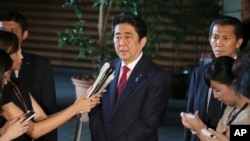 PM Shinzo Abe mengupayakan melakukan serangkaian tindakan untuk memperluas peran militer Jepang (foto: dok).