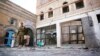 Suicide Bombers Kill 25 at Yemen Mosque