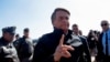 El presidente brasileño, Jair Bolsonaro, a su llegada a un hotel donde tiene previsto ofrecer una rueda de prensa sobre la mata amazónica y reunirse con el empresario Elon Musk, en Porto Feliz, en el estado de Sao Paulo, el 20 de mayo de 2022.