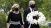 លោក Biden និយាយ​អំពី​ការ​តវ៉ា​ទាក់ទិន​នឹង​ការ​ស្លាប់​របស់​លោក Floyd ថា «យើង​មិន​ត្រូវ​ទុក​ឲ្យ​ការ​ឈឺចាប់​នេះ​បំផ្លាញ​យើង​នោះ​ទេ»