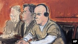 En esta ilustración, el general retirado venezolano Cliver Antonio Alcalá Cordones, derecha, comparece en una corte federal en Nueva York, 18 de enero de 2024. 