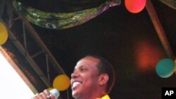 "Ninguem é dono do seu cargo" - Patrice Trovoada