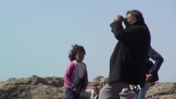 Kobani Refugees Welcome, Turkey Criticizes, US Airdrop