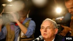 Nelson Jobim, ministro de Defensa de Brasil, aseguró que la región debe impulsar la industria militar para no depender de otras naciones que se lucran con la venta de armas.