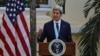 លោក John Kerry រដ្ឋមន្រ្តីក្រសួង​ការ​បរទេស​សហ​រដ្ឋ​អាមេរិក ​ផ្តល់សន្និសីទសារព័ត៌មាន (Press Statement) អំពីដំណើរទស្សនកិច្ចរបស់លោកមកកាន់ប្រទេសកម្ពុជា នៅសណ្ឋាគារ Raffle Le Royal នៅថ្ងៃទី២៦ ខែមករា ឆ្នាំ២០១៦។ (នូវ ពៅលក្ខិណា/VOA)