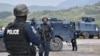 Specijalne jedinice kosvoske policije na prelazu Jarinje