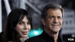 Gibson y la rusa Grigorieva terminaron su relación hace casi un año, por supuestos abusos físicos por parte del actor estadounidense.