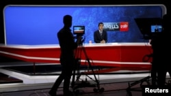 "Tolo News" xususiy telekanali studiyasi, Kobul, Afg'oniston, 2015-yil, 18-oktabr