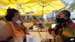 Los bares y restaurantes de la Florida, que reabrieron la semana pasada, han tenido que cerrar de nuevo debido a un repunte de nuevos casos de COVID-19 en el estado.