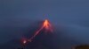 Filipina Naikkan Tingkat Kemungkinan Meletusnya Gunung Mayon
