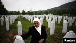 Makam para korban perang Bosnia antara tahun 1992-1995 di dekat kota Srebrenica (foto: dok). 