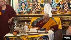གཡུང་དྲུང་བོན་གྱི་སྐྱབས་རྗེ་ཡོངས་འཛིན་བསྟན་འཛིན་རྣམ་དག་རིན་པོ་ཆེ་མཆོག་དགུང་གྲངས་བརྒྱ་ཐམ་པ་ལ་ཕེབས་པའི་བརྒྱ་སྟོན་རྟེན་འབྲེལ་མཛད་སྒོ་