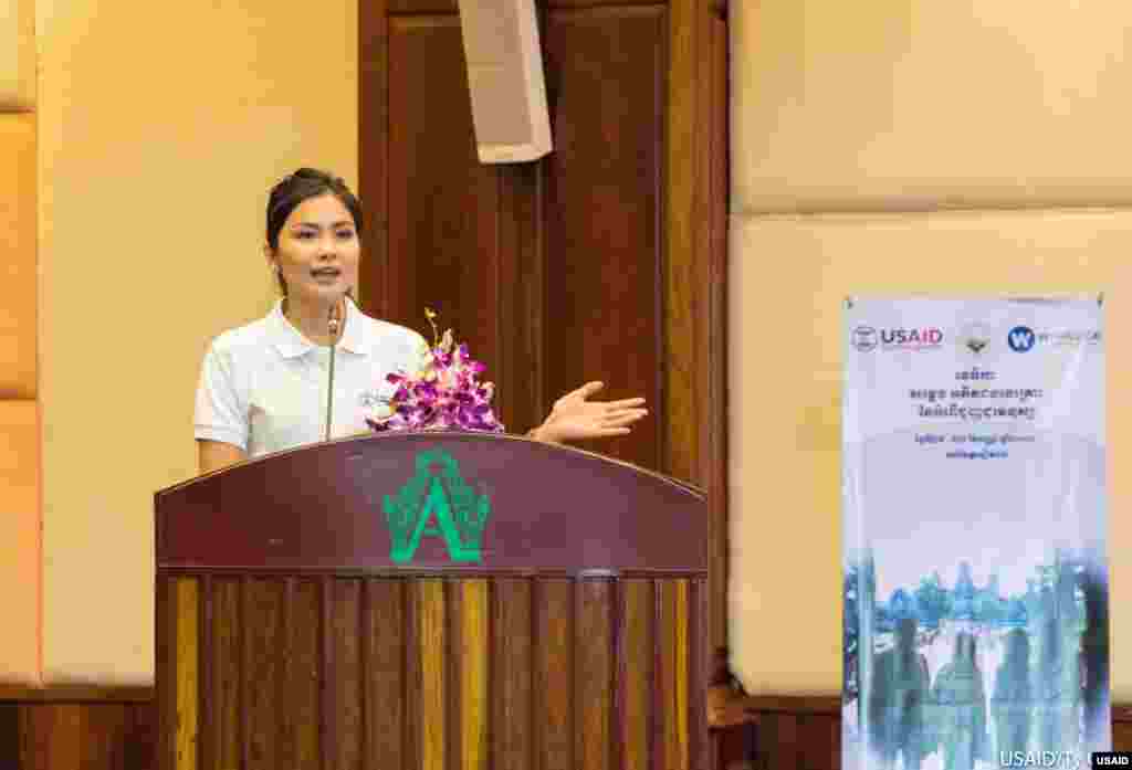 Mean Sonyta is a Cambodian actress, model and fashion designer, founder of Slanh House, a house selling Khmer Krama produce by Cambodian women, and a Goodwill Ambassador to the Cambodia Countering Trafficking-in-Persons Program of USAID. Sonyta tells VOA on Tuesday, March 6, 2018 that being a young women entrepreneur, her job is not really smooth sometimes; however, she added that “Without those hardship, she will not have today.” Sonyta further tells VOA that what she wants on this International Women Days is to see “Women stand up and fight for what they love. Men and women has got equal right to reach their dream. Whatever men can do, women too.”