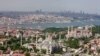 Türkiyədə yaşamaq icazəsi alan ən böyük qrup Türkmənistan və Rusiya vətəndaşlarıdır, Azərbaycan ilk 10 ölkə arasındadır