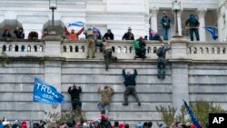 Neredi na Capitolu 06. januar 2021