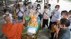 នាយករដ្ឋមន្ត្រី​យក​ភ្ជុំបិណ្ឌ​សាកល្បង​មុន​បើក​ប្រទេស​ក្រោយ​ឱ្យ​បន្ថយ​ធ្វើ​តេស្ដ​រហ័ស​