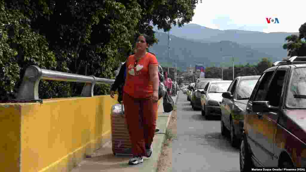 El investigador Miguel Morffe afirma que lo que más le preocupa es el estatus de los migrantes que están llegando a Colombia, donde según sus estudios, dejó de reconocer la migración y ya no aprueba recursos para su atención. 