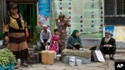 Oqsu shahri, Shinjon viloyati