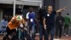 Gernot Rohr lors du match Nigeria-Zambie à Uyo, Nigeria, le 7 octobre 2017