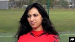 خالده پوپل