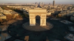 Archivo. Foto aérea del Arco del Triunfo, en París, Francia. La imagen fue tomada en Abril, durante el cierre que dictaron las autoridades para evitar la propagación del coronavirus.