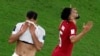 واکنش‌ها به باخت ایران مقابل قطر؛ اشک‌ها و لبخندهای طرفداران و منتقدین