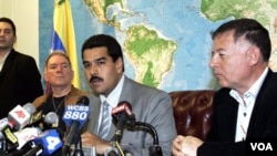 El canciller Maduro ofreció la conferencia de prensa tras la reunión del Consejo de Ministros.