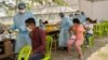 កម្ពុជា​ទទួល​វ៉ាក់​សាំង​​ចិន​៥០​ម៉ឺន​ដូស ខណៈ​១​លាន​៥​សែន​ដូស​ទៀត​នឹង​មក​ដល់​ជា​បន្ត​បន្ទាប់