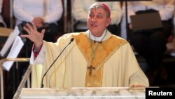 El arzobispo de Milwaukee, Jerome E. Listecki, dijo que seguirá los pasos de su predecesor Timothy Dolan y denunciará todos los casos de abuso sexual cometidos en su arquidiócesis.
