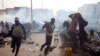 Des manifestants contre le référendum dispersées à coups de gaz lacrymogène en Mauritanie 