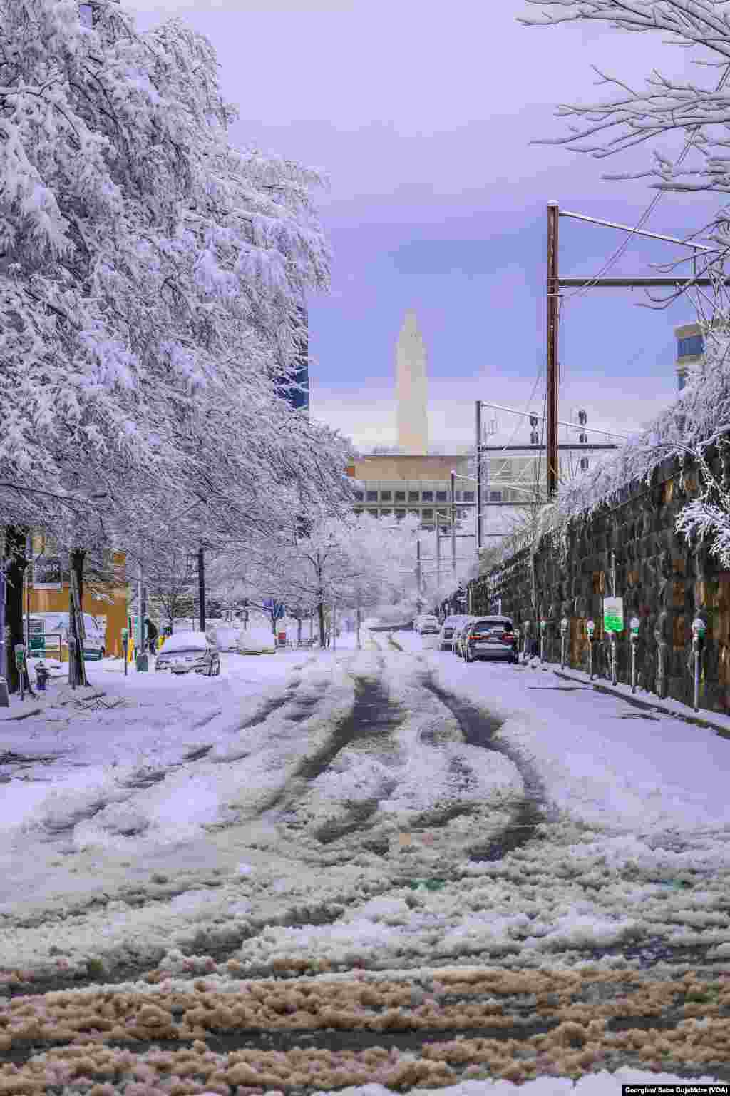 Snow in Washington D.C. - Jan 3.2022