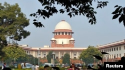 A view of the Indian Supreme Court building in New Delhi, Dec.7, 2010. 
