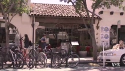 Silicon Valley's Hot Cafe: Where Digirati Pitch Ideas