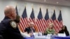 Clinton Dapat Masukan dari Polisi, Sheriff