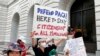 "Dreamers" pedirán a jueces avalar protección contra deportación 