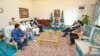 عمران خان سے ملاقات کے دوران چیئرمین پی سی بی احسان مانی بھی شریک ہو یے۔