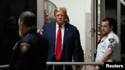 Ish Presidenti Donald Trump në Gjykatën e Manhatanit në Nju Jork, 15 prill 2024 