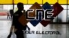 El logo del Consejo Nacional Electoral de Venezuela se muestra en la sede del poder electoral en Caracas, en esta fotografía de archivo de mayo de 2018.